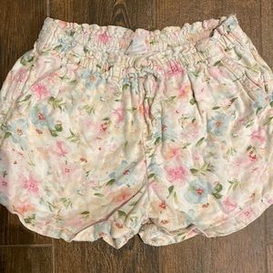 Abercrombie kids floral shorts